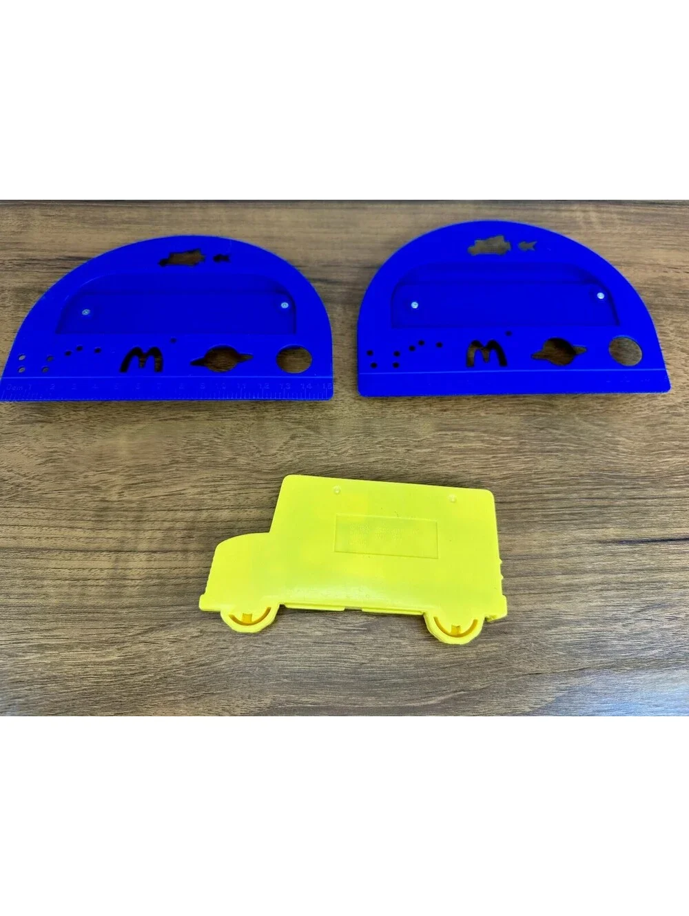 Vintage 1994 McDonald's Magic School Bus Happy Meal Toys Collector Cards Rulers